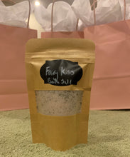 Load image into Gallery viewer, &quot;Fairy Kiss&quot; Bath Salt
